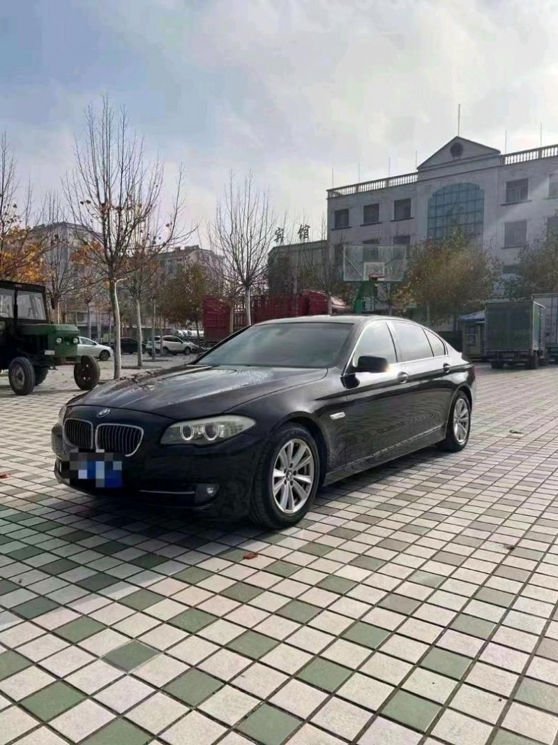 北京11年宝马5系3