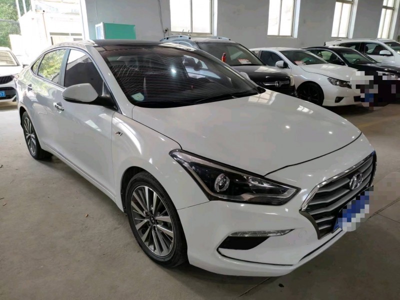 保定19年现代名图2