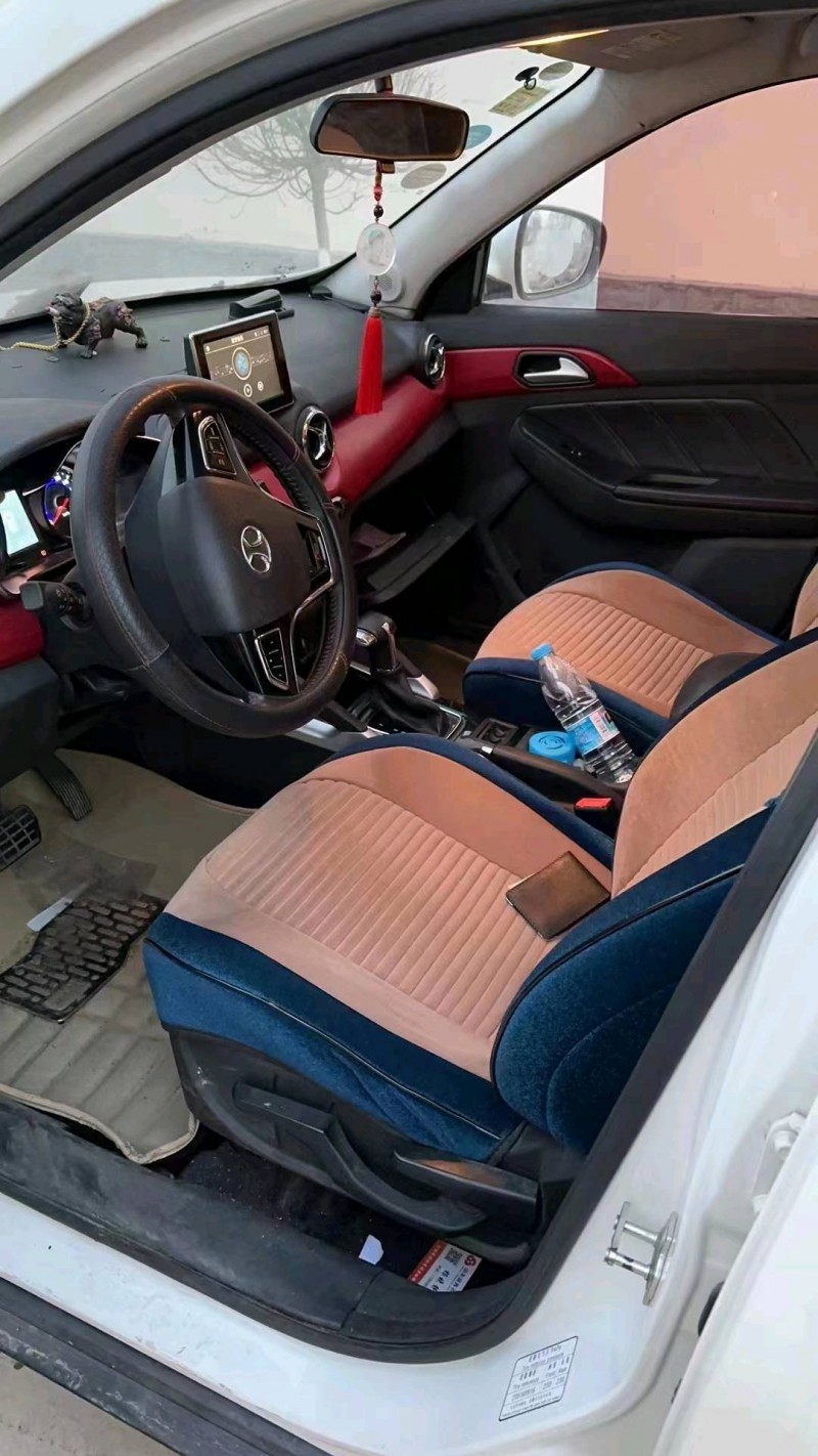 邯郸17年北汽绅宝X356