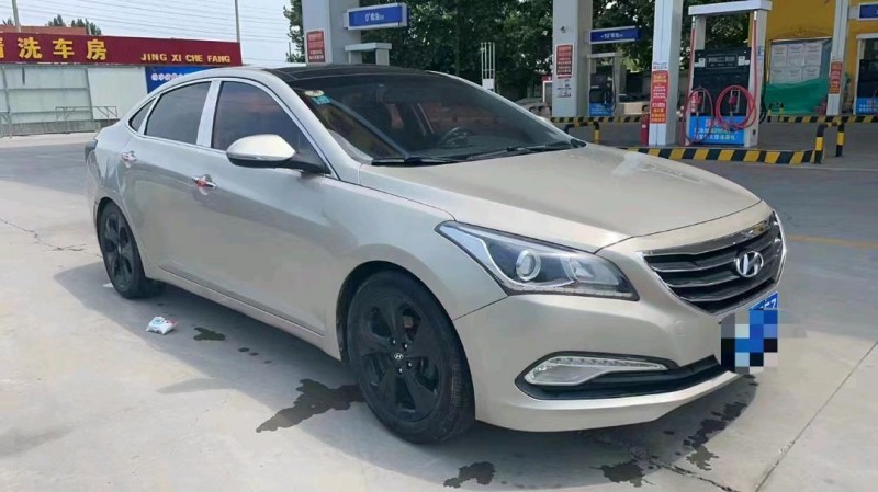 保定15年现代名图3