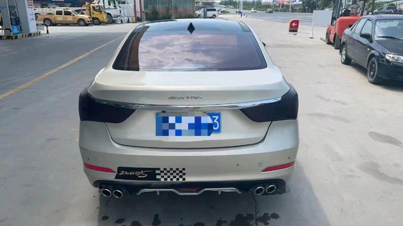 保定15年现代名图4