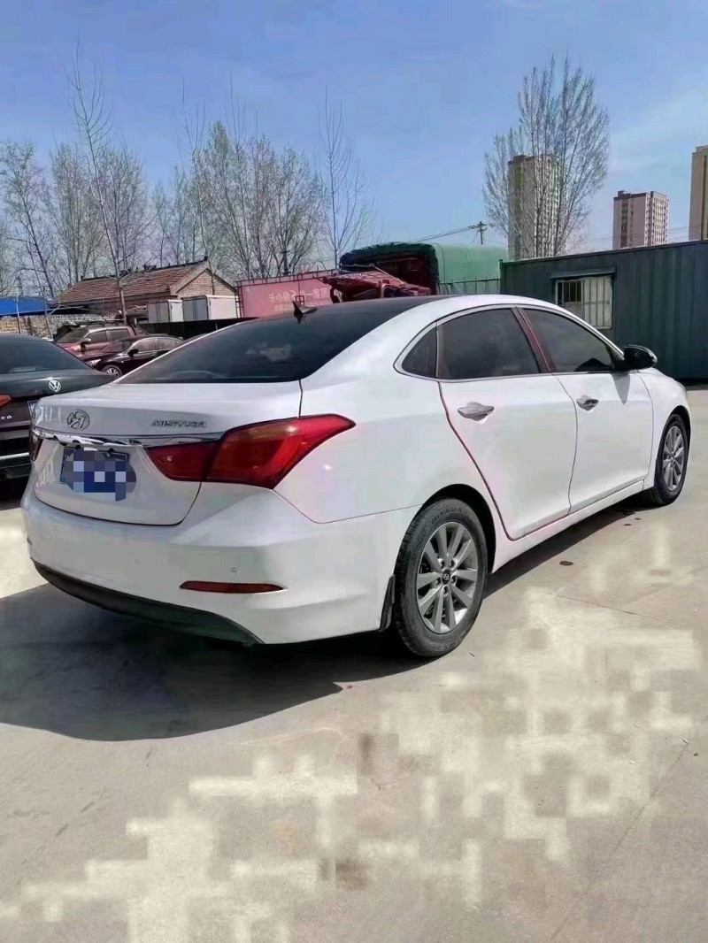 北京15年现代名图5