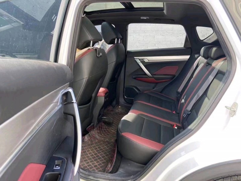 邯郸20年吉利缤越6