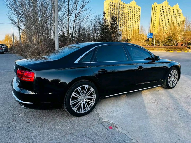 沈阳12年奥迪A8L5