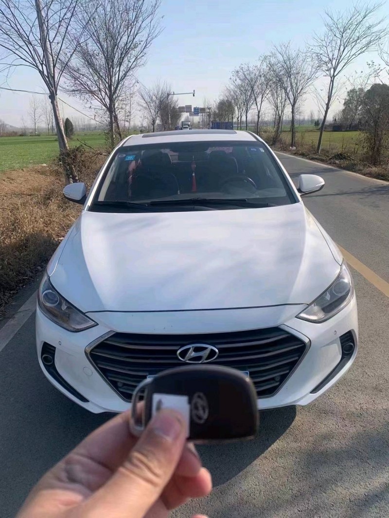 济南17年现代领动1