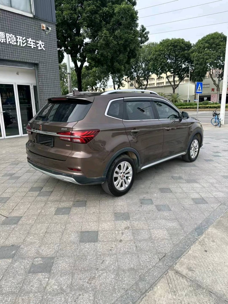 東莞18年榮威RX53