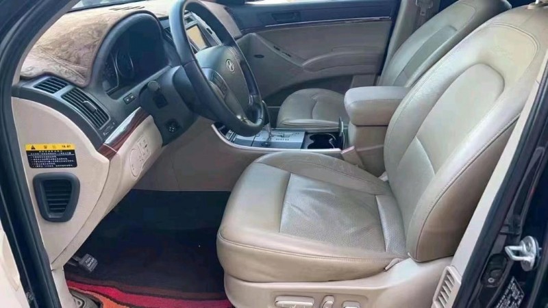 东莞07年现代维拉克斯4