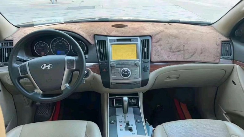 东莞07年现代维拉克斯6