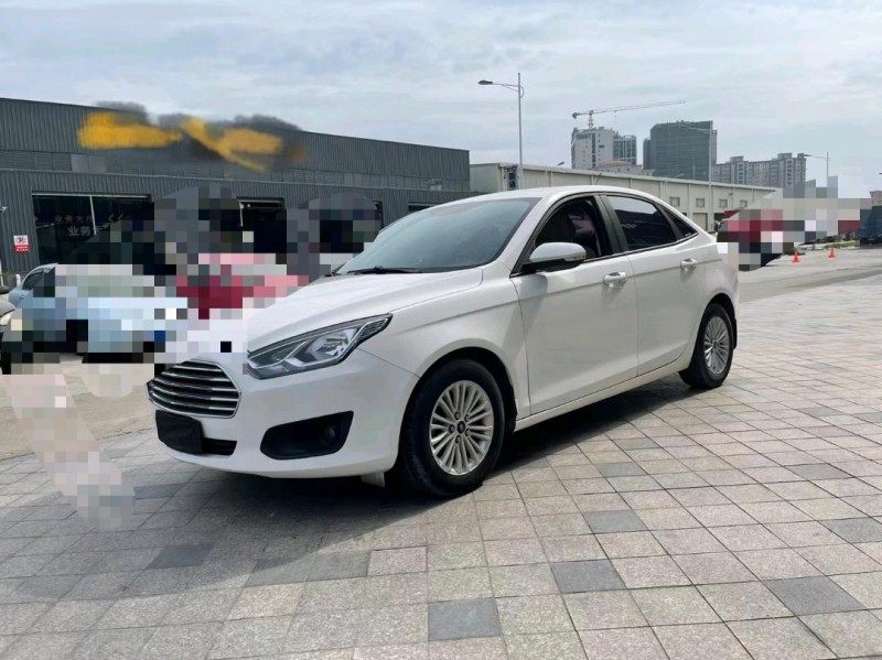 东莞17年福特福睿斯2