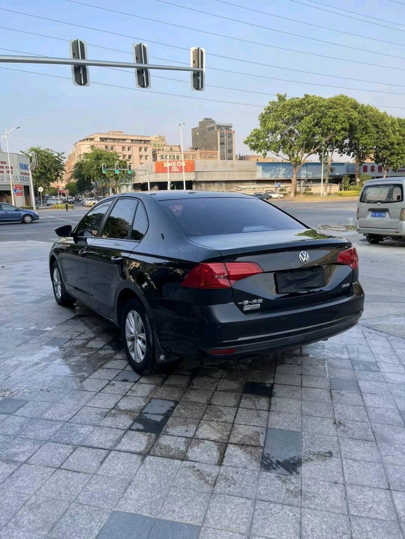 东莞18年大众宝来8