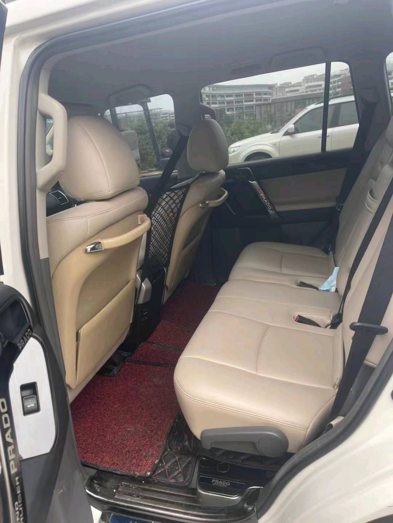 宜昌13年丰田普拉多5