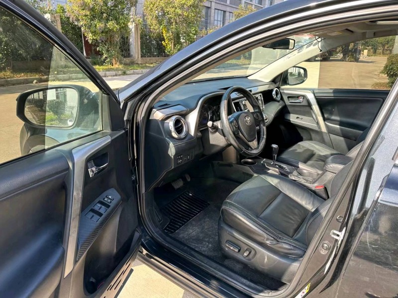 盐城13年丰田RAV4荣放6