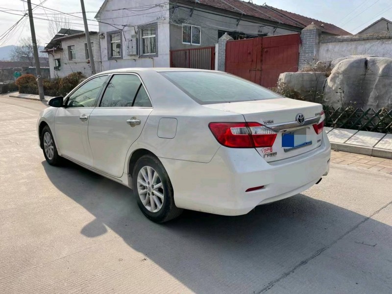 济南12年丰田凯美瑞2