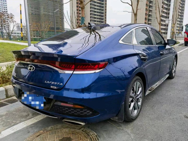 宜昌20年现代菲斯塔7