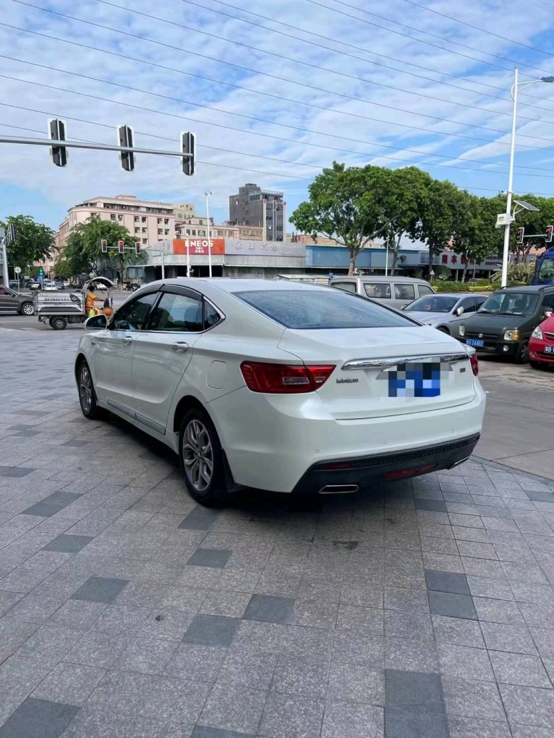 东莞17年吉利博瑞7