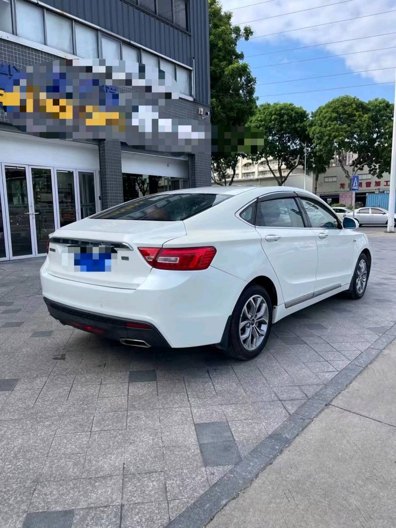 东莞17年吉利博瑞8