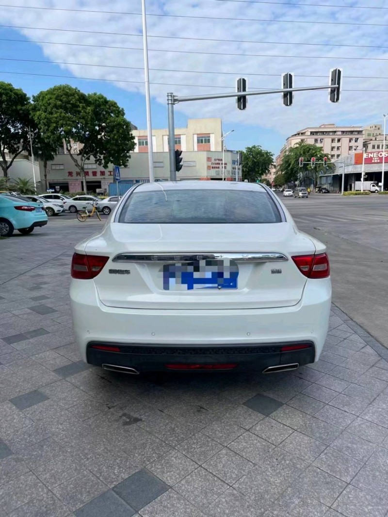 东莞17年吉利博瑞9