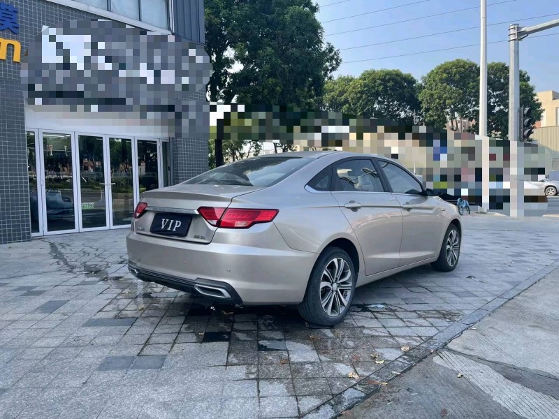 东莞18年吉利帝豪GL8