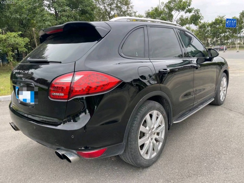 东莞14年保时捷卡宴7