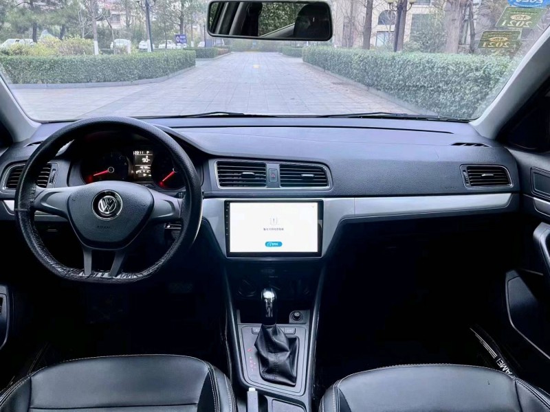 潍坊19年大众朗逸6