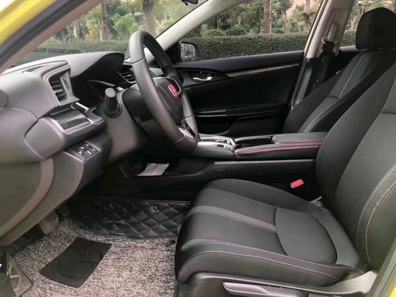 珠海19年本田思域5