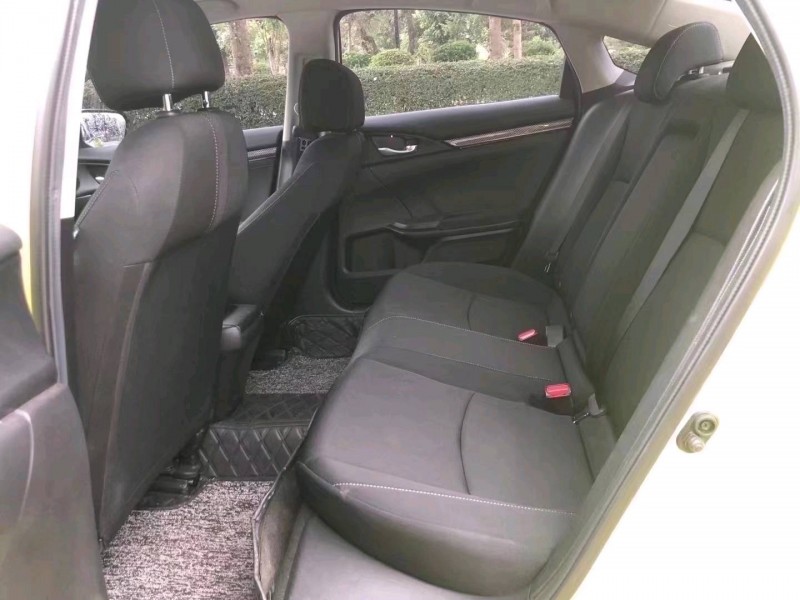 珠海19年本田思域8