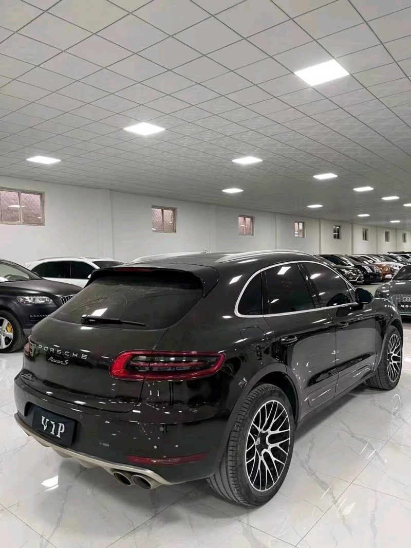 廊坊15年保时捷Macan8