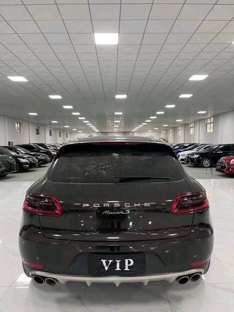 廊坊15年保时捷Macan9