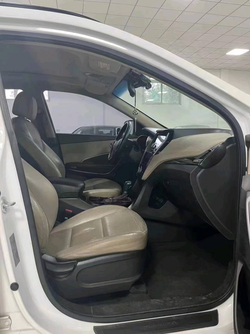 廊坊13年现代新胜达4