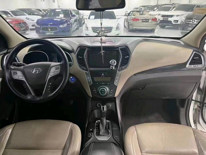 廊坊13年现代新胜达6