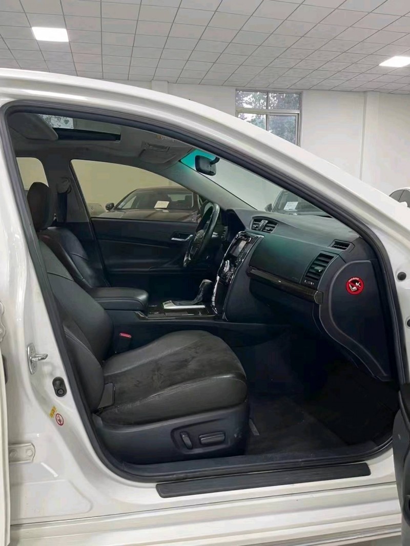 廊坊15年丰田锐志4