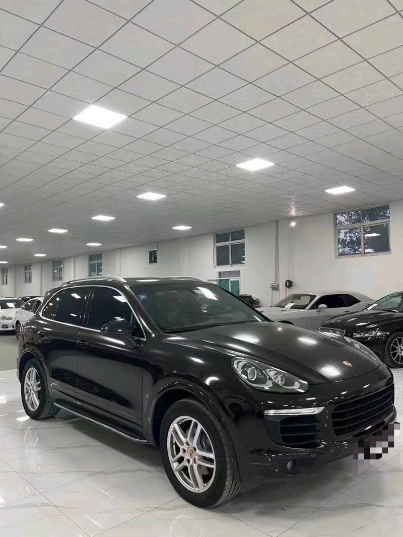 廊坊18年保时捷卡宴3