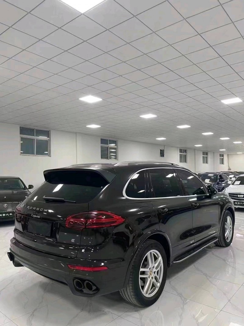 廊坊18年保时捷卡宴8