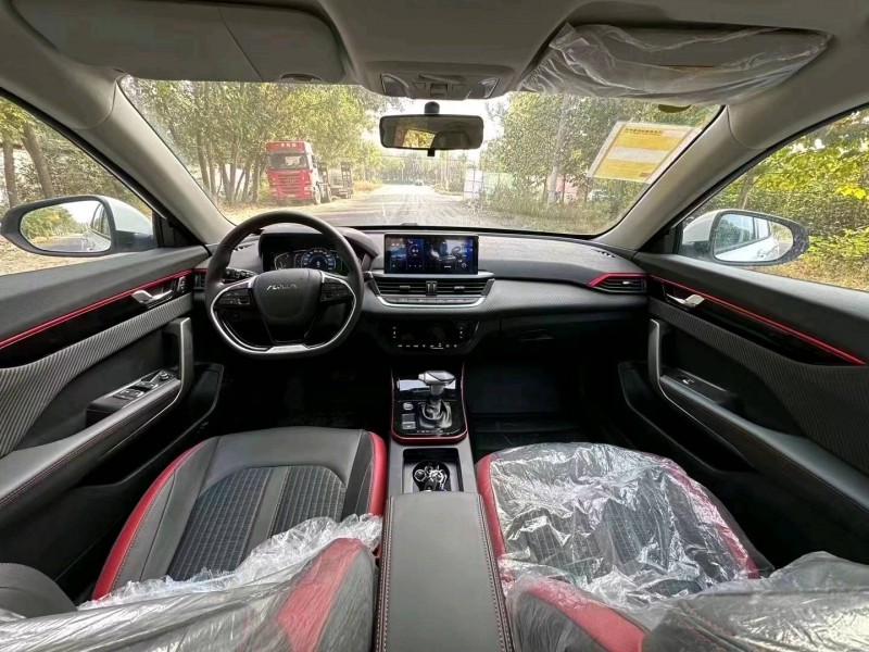 北京22年东风奕炫4