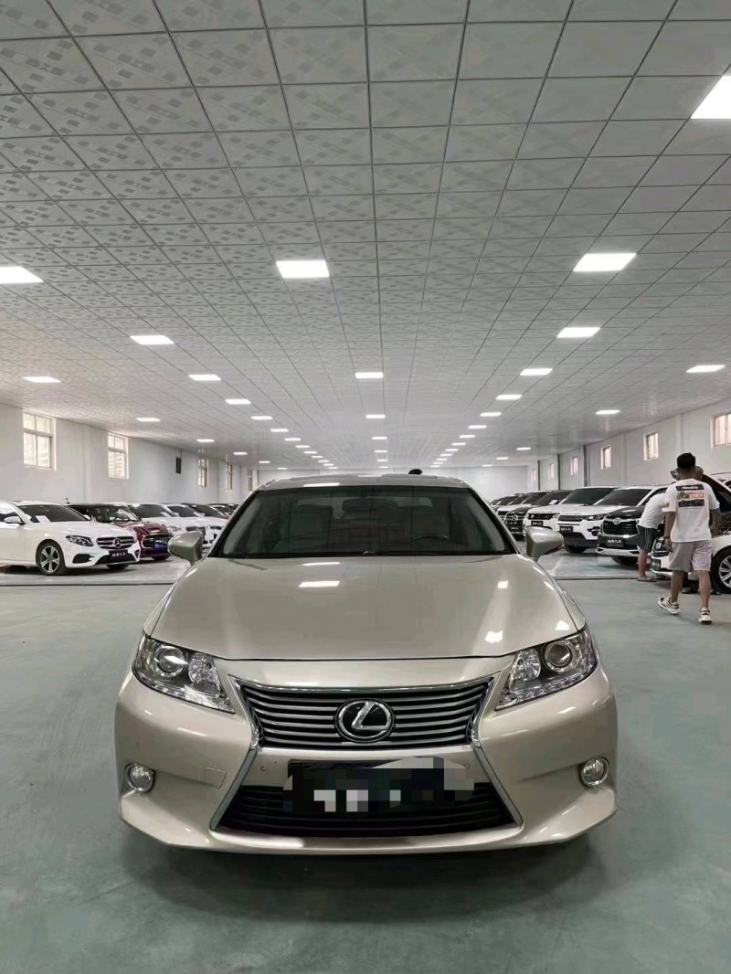 廊坊13年雷克萨斯ES1