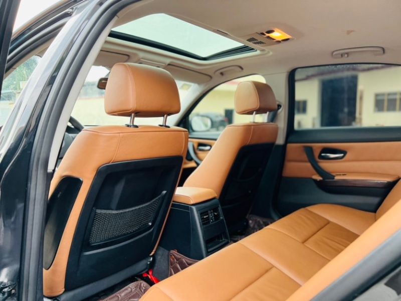 东莞12年宝马3系3