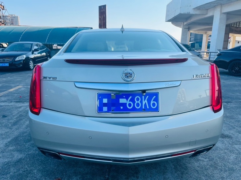 东莞13年凯迪拉克XTS5