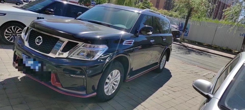 石家庄18年日产途乐1