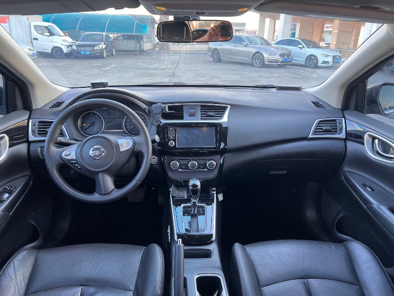 东莞18年日产轩逸2