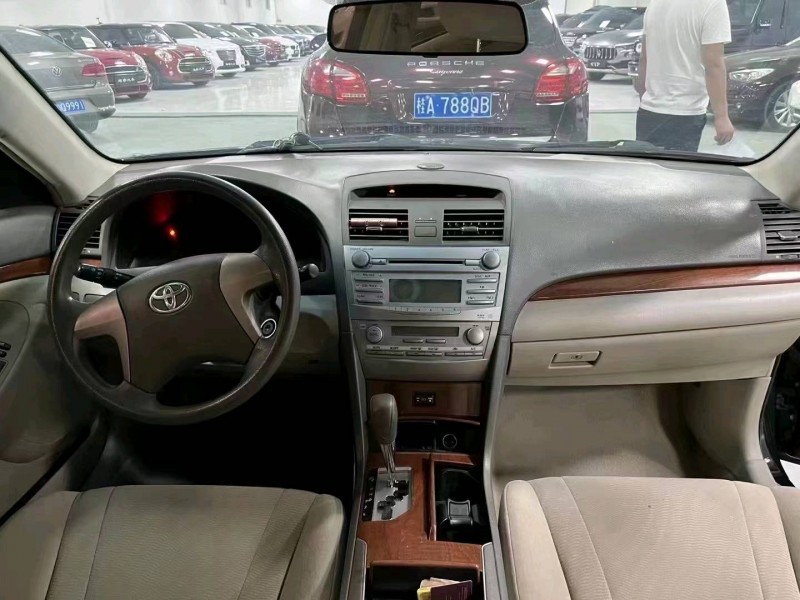 廊坊15年丰田凯美瑞7