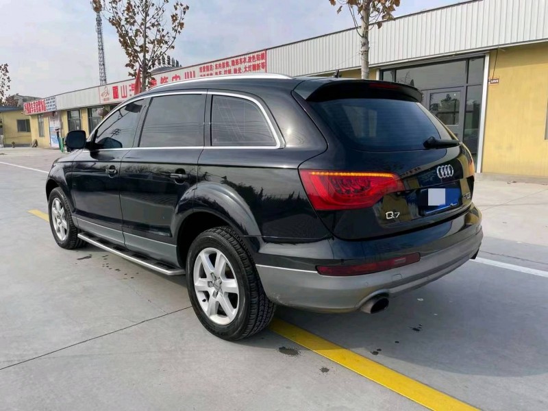 济南14年奥迪Q73