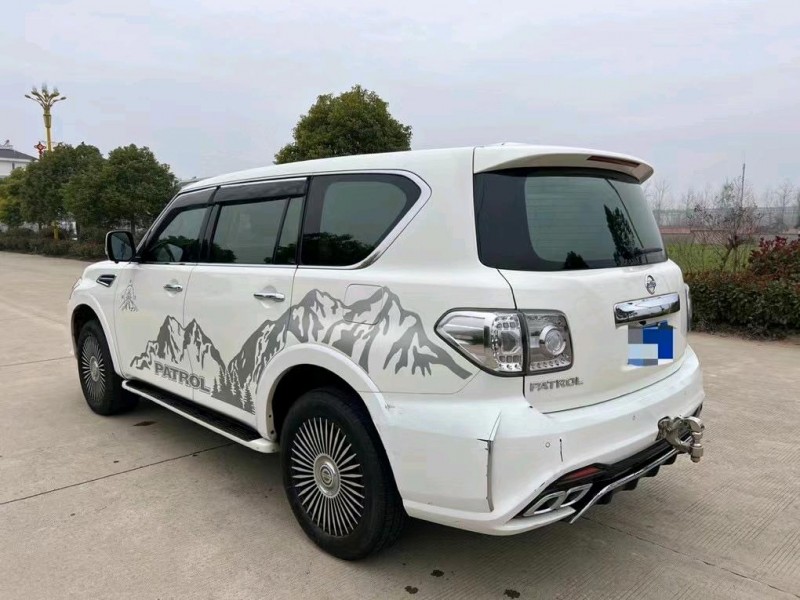 盐城19年日产途乐4