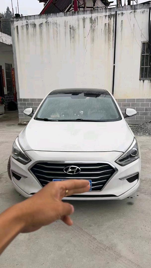 邯郸17年现代名图1