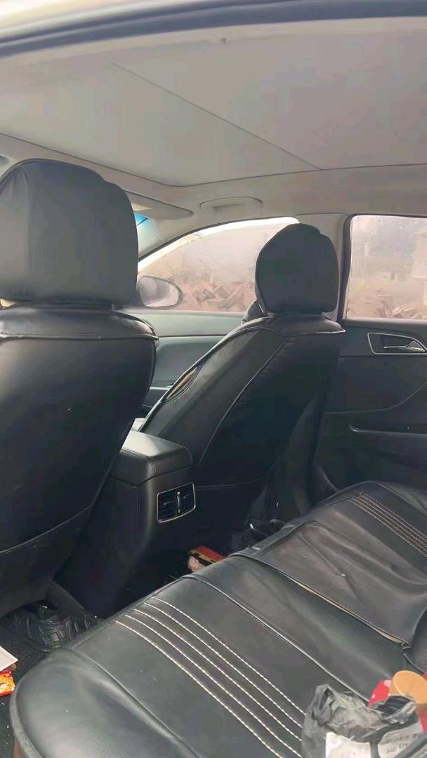 邯郸17年现代名图6