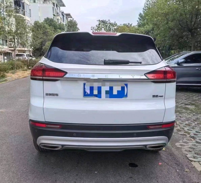 宜昌20年吉利博越5