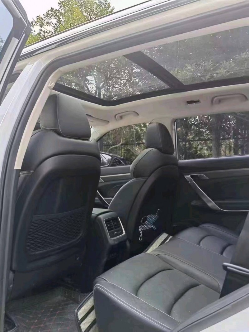 宜昌20年吉利博越9