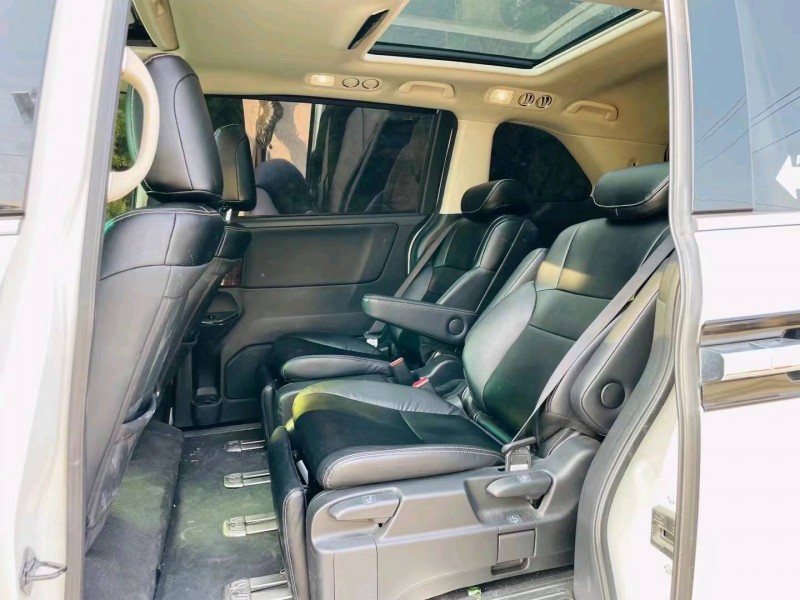 枣庄18年本田艾力绅4