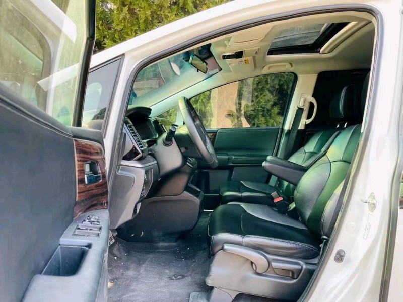 枣庄18年本田艾力绅6