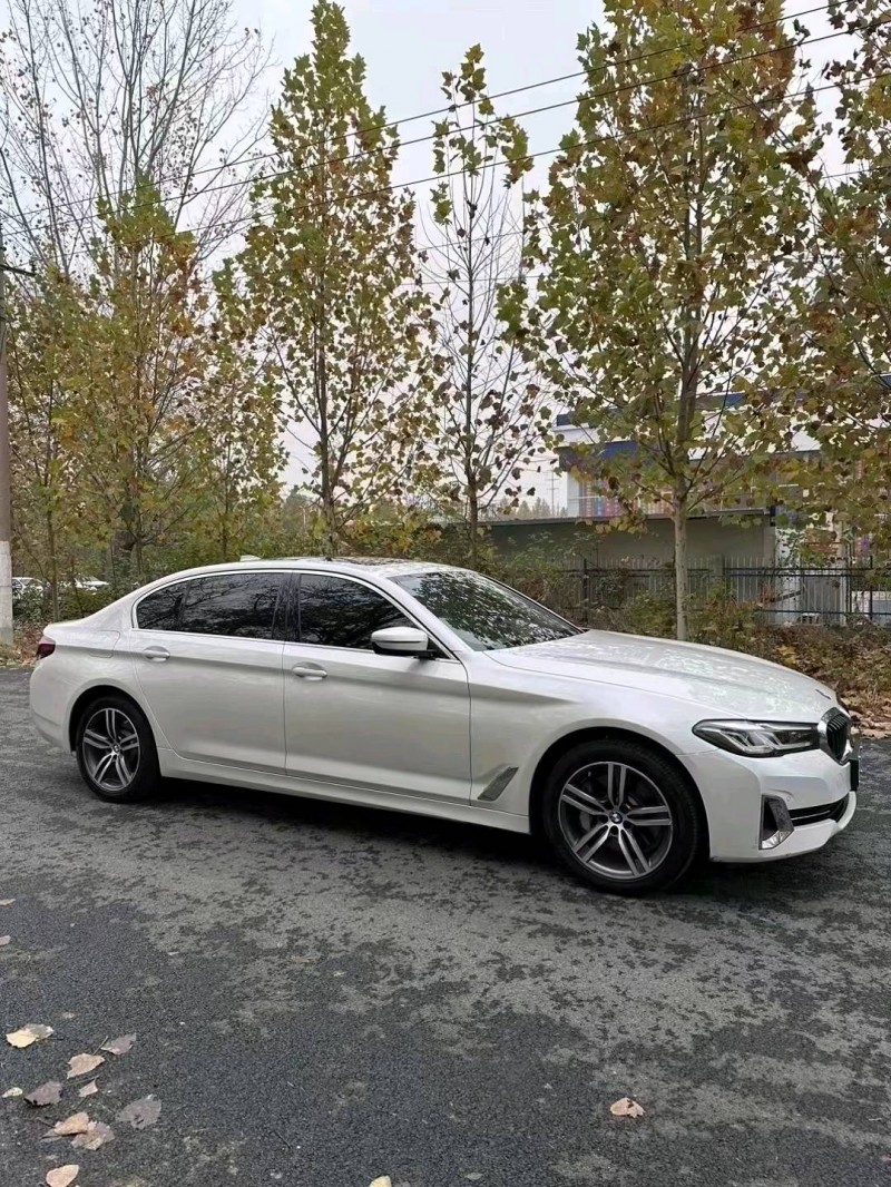 北京22年宝马5系2
