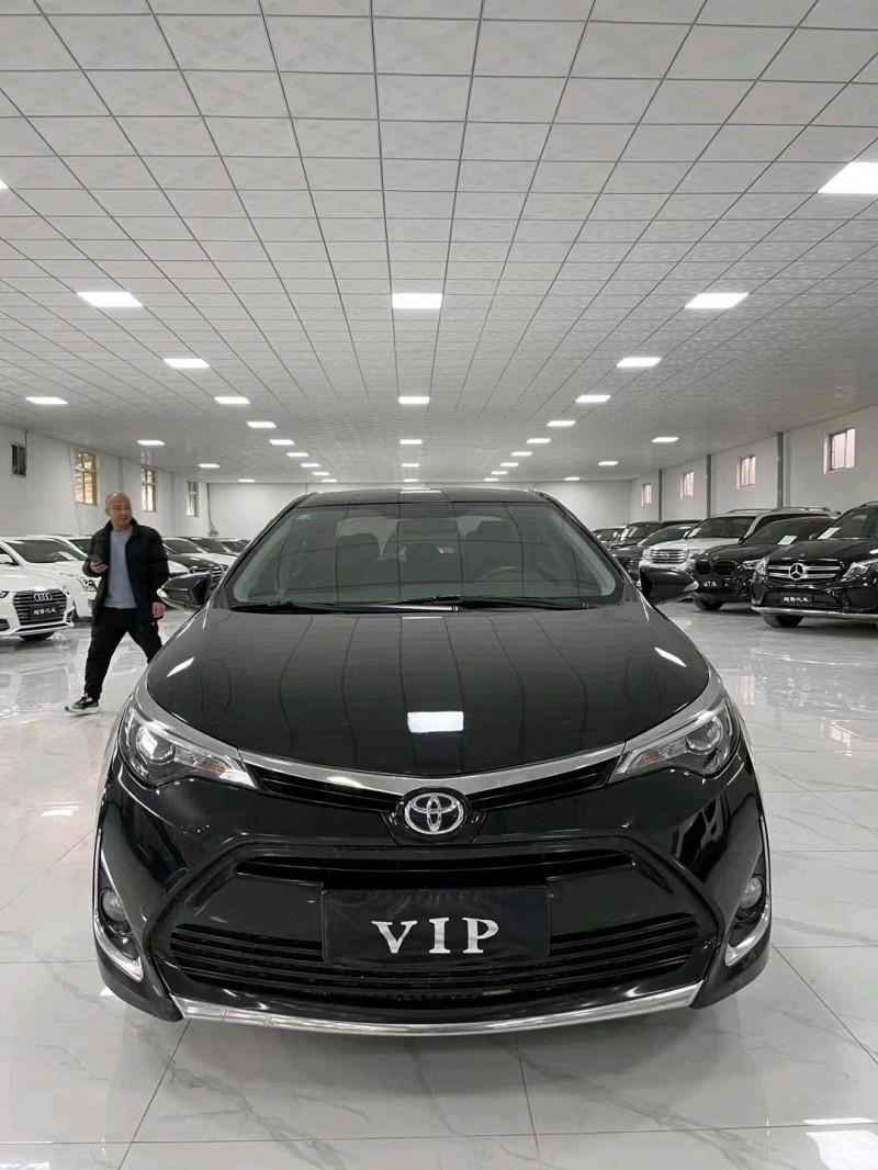 廊坊17年丰田雷凌1